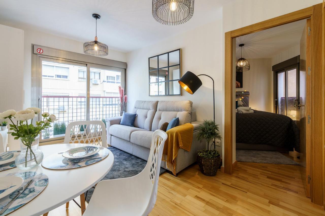 Malagasuite Cozy Center Apartment & Parking Екстериор снимка